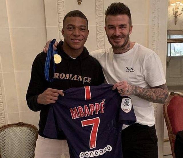 弗里克解锁巴萨复兴密码，欧冠生死战前的全面剖析