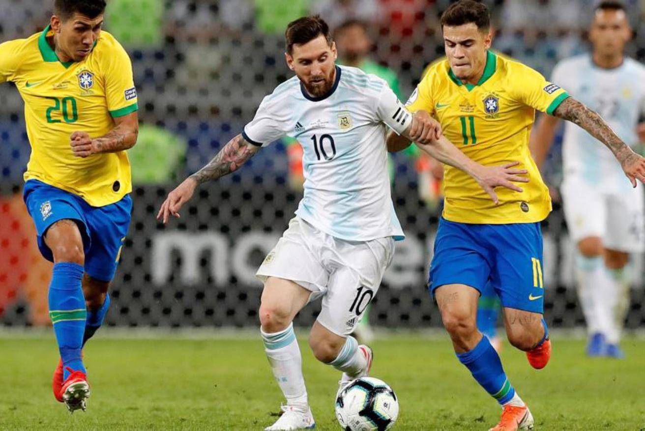 热议成都平广岛：联赛亚冠都蛮硬；租德尔加多需下载反诈app