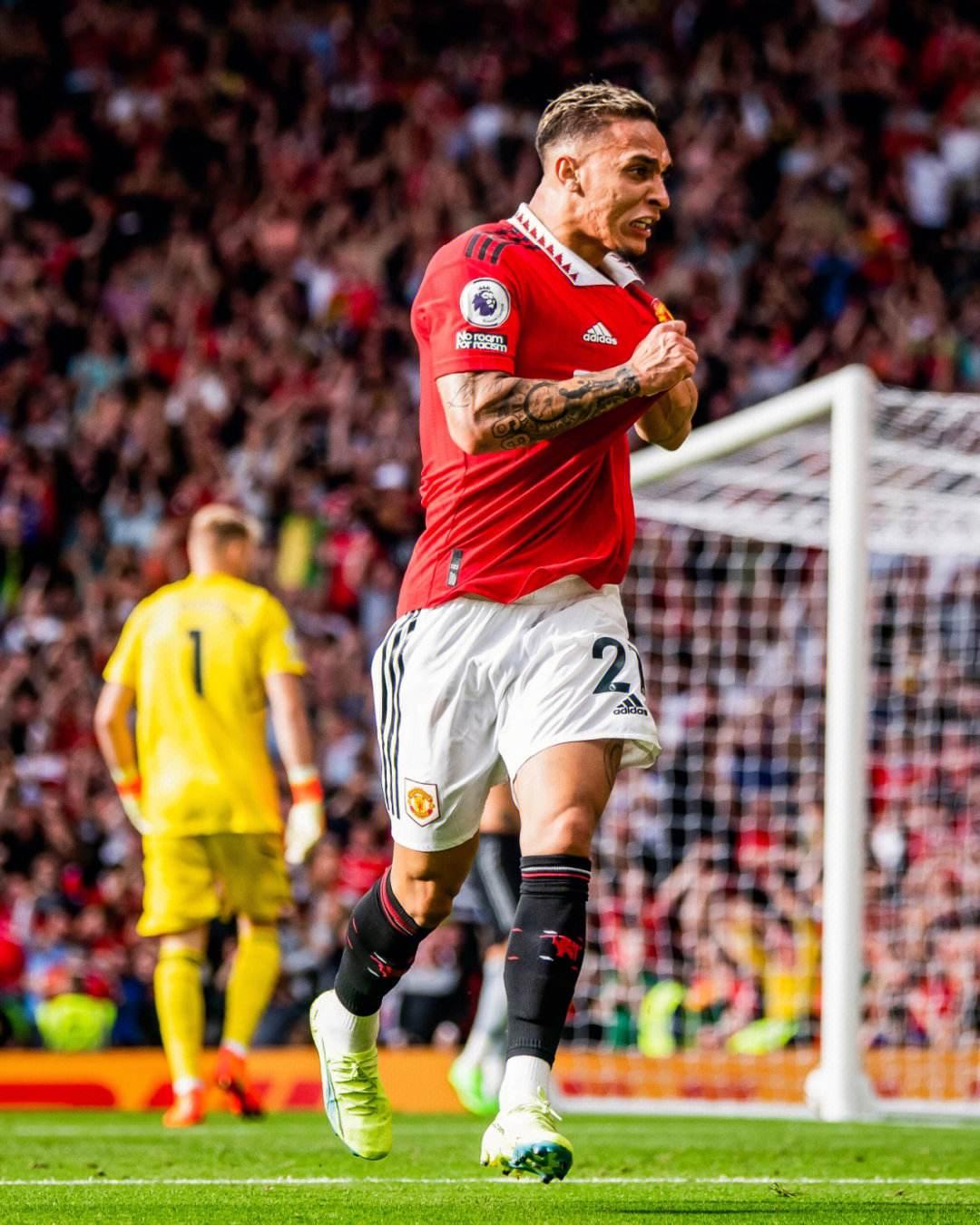 木塔力甫：邵导一直鼓励我们要有更高的目标、要前往欧洲发展