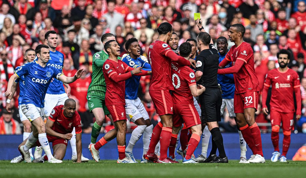 中国篮球笑话！CBA临开赛三天仍没转播商 难道只有现场观众看