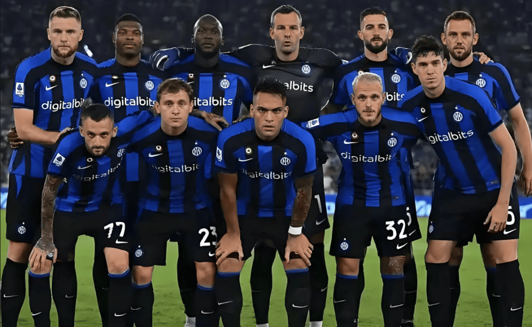 有何意味？萨拉赫社媒晒户外落叶景色图，并未配文