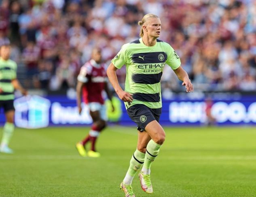 英超联赛：狼队七连败接受现实，曼彻斯特联继续沉沦